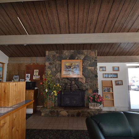 Dude & Roundup Motell West Yellowstone Exteriör bild